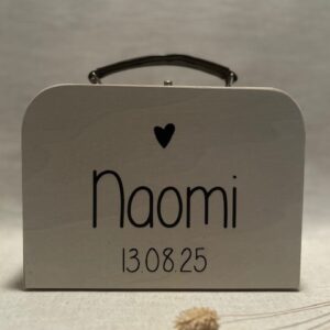 Koffertje hout | Naam, geboortedatum & hartje